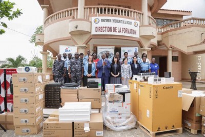 Côte d'Ivoire : Renforcement de la sécurité intérieure, le PNUD et la JICA dotent la police nationale d'un important lot de matériels