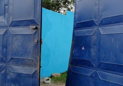 Côte d'Ivoire : Incivisme à Sikensi, des groupes de jeunes saccagent les locaux de la SODEFOR s'emparent d'une arme d'assaut et libèrent des prévenus