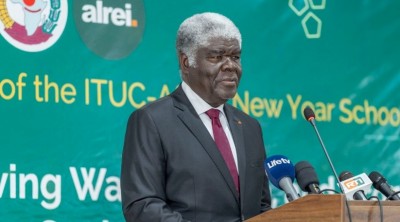 Côte d'Ivoire : Face aux syndicats, Mambé brandit le dialogue social comme point de départ de toute politique en faveur des travailleurs