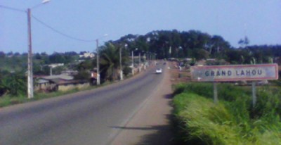 Côte d'Ivoire : Grand-Lahou, un véhicule percute une moto tue un élève et prend la fuite