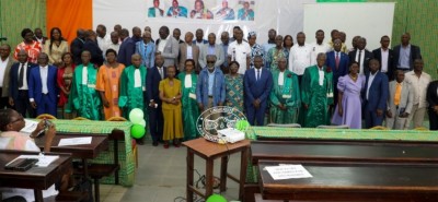 Côte d'Ivoire: Université FHB de Cocody, l'UFR Biosciences magnifie cinq enseignants-chercheurs de l'ex-laboratoire de Botanique à la retraite