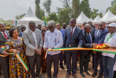 Côte d'Ivoire : Lutte contre la vie chère, Beugré Mambé inaugure à Daboré dans la ville de Divo, un marché de vivrier bâti sur une superficie de 300 m2
