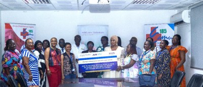 Côte d'Ivoire : Les collaboratrices d'AGL et de ses filiales manifestent leur solidarité au centre des grands brulés d'Abidjan