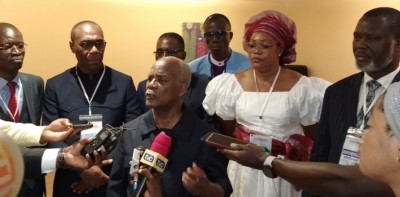 Côte d'Ivoire: Présidentielle 2025, le Révérend Dr Dion Yayé Robert prévient: « c'est avec la sagesse qu'on amène le peuple à la docilité »