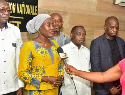 Côte d'Ivoire : Après une rencontre avec Mariatou Koné, David Bli meneur de la grève des enseignants : « Nous nous sommes compris », brièvement interpellés les leaders syndicaux libérés