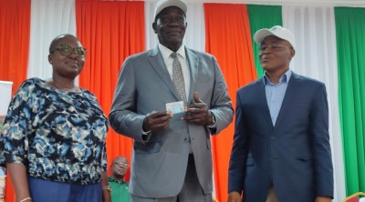 Côte d'Ivoire : Mutuelle des commerçants, les premières cartes de la MUCCI remises aux membres, plus de 3000 adhérents déjà enregistrés