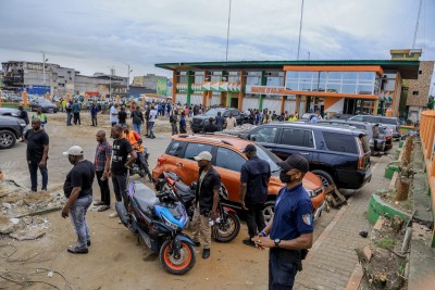 Côte d'Ivoire : Adjamé, nouvel aménagement de la cour avant de la Mairie pour offrir un cadre de travail plus fonctionnel et accueillant aux agents municipaux