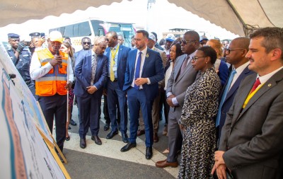 Côte d'Ivoire-Belgique : Le Vice-Premier Ministre Belge visite les chantiers projets structurants du Projet de Transport Urbain d'Abidjan (PTUA) et salue les efforts de l'Etat