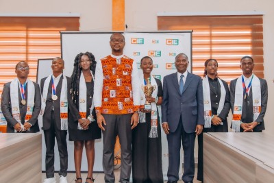 Côte d'Ivoire :  Électricité pour tous, la CIE célèbre 35 ans en ouvrant ses coulisses aux Ivoiriens