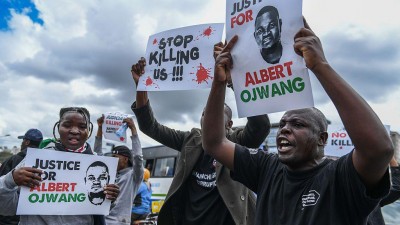 Kenya : Des poursuites pour meurtre contre le commandant du poste où Albert Ojwang, blogueur et enseignant, a trouvé la mort