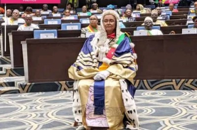 Cameroun : Monique Ouli Ndongo prête serment au Conseil constitutionnel dans un contexte préélectoral tendu
