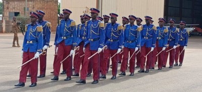 Burkina Faso : 22 nouveaux pilotes de l'armée de l'air  prêts au combat