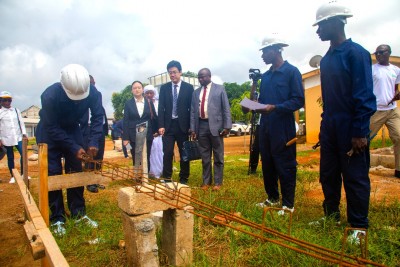 Côte d'Ivoire : Coopération sino-ivoirienne, l'Ambassade de Chine offre des équipements sportifs au Centre de Service Civique de Bimbresso