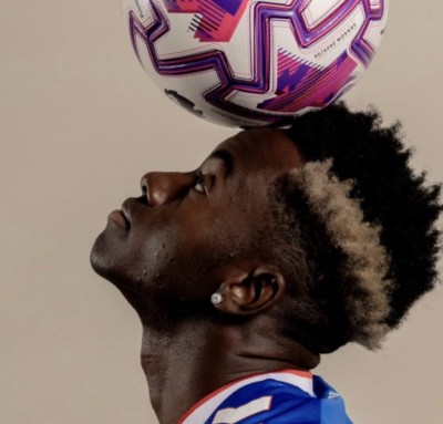 Côte d'Ivoire-Angleterre : L'éléphant Simon Adingra quitte Brighton et signe pour 5 ans à Sunderland, ses premiers mots