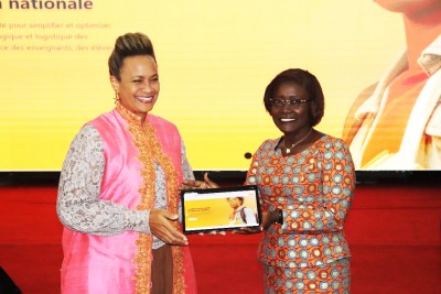 Côte d'Ivoire : Remise officielle du Système d'information et de Gestion de l'éducation (SIGE) pour l'amélioration du système éducatif
