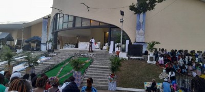 Côte d'Ivoire : Fête de l'Assomption, les chrétiens catholiques confient le pays à la « Reine de la paix » en cette veille d'élections