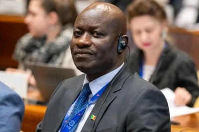 Sénégal : Dakar, Abass Fall élu maire après la destitution de Barthélémy Toye Dias