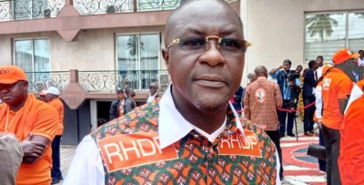 Côte d'Ivoire : Alassane Ouattara candidat : « Le Houphouët-Boigny des temps modernes », selon ses partisans