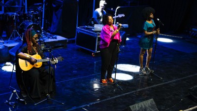 Côte d'Ivoire : Trois voix, une âme, les « Perles des Lagunes » font rayonner la création féminine ivoirienne