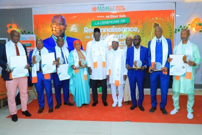 Côte d'Ivoire : Adjamé, la FENACCI rend hommage à son PCA, le DG du commerce extérieur annonce la construction de 40 marchés de proximité à travers le pays