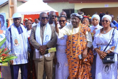 Côte d'Ivoire : Yakassé-Attobrou, l'hommage memorable du Pr Sidibé Valy et du monde universitaire au Pr Yapo Yapi Daudet à Diangobo