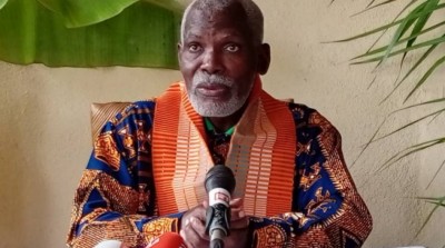 Côte d'Ivoire : Le gouvernement consacre l'exercice de la médecine traditionnelle dans les hôpitaux, plus de 14 000 tradipraticiens invités à s'inscrire au PNPMT