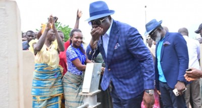 Côte d'Ivoire : Nangokro, deux forages inaugurés par Amédé pour mettre fin aux problèmes d'accès à l'eau potable