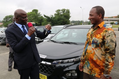 Côte d'Ivoire : Université de Daloa, remise de véhicules au personnel administratif et technique pour l'amélioration des conditions de travail
