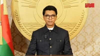 Madagascar : Andry Rajoelina dissout son gouvernement suite aux manifestations