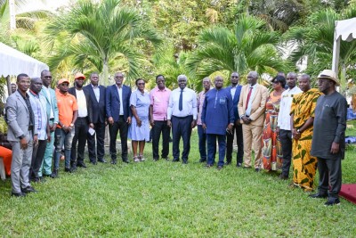 Côte d'Ivoire : Présidentielle 2025, Robert Beugré Mambé met les militants du RHDP de Songon en mission pour Alassane Ouattara