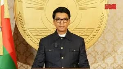 Madagascar : Tentative de putsch en cours ?, le Président Rajoelina exfiltré par un avion militaire français