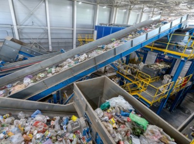 Côte d'Ivoire : Lutte contre la pollution, un centre de tri plastique inauguré à Zouan-Hounien