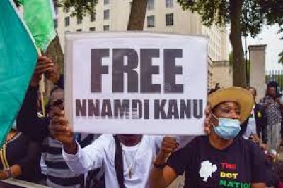 Nigeria : Tensions à Abuja , la police disperse les manifestants pro-Nnamdi Kanu