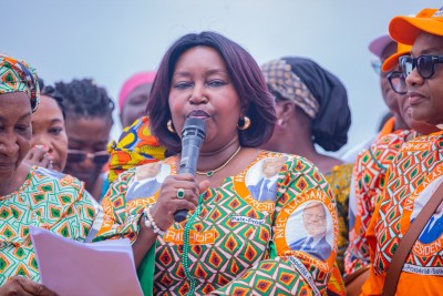 Côte d'Ivoire : Présidentielle 2025, depuis Anyama, Me Linda Diplo (transfuge du PDCI) invite les populations à choisir le développement et le progrès en montant à bord du train « ADO TGV »