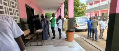 Côte d'Ivoire : Présidentielle 2025, faible affluence matinale, calme et vigilance à Abobo