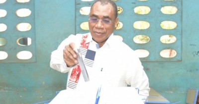 Côte d'Ivoire : Présidentielle 2025, affluence record à Dimbokro, le ministre Adama Coulibaly salue la maturité démocratique des électeurs