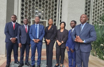 Côte d'Ivoire : Cinq nouveaux inspecteurs de l'ANAC prêtent  serment et ont pour mission de maintenir un haut niveau de conformité aux normes de l'OACI