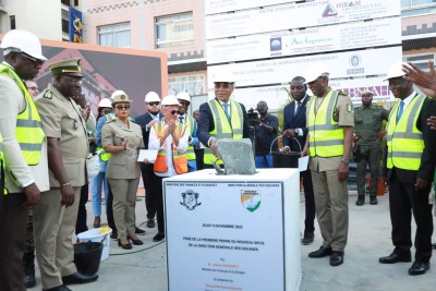 Côte d'Ivoire : Plateau, Administration douanière, Adama Coulibaly pose la première pierre d'un siège ultramoderne qui sortira de terre dans 36 mois
