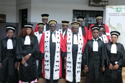 Côte d'Ivoire : Bouaké, à l'audience solennelle de rentrée de l'année judiciaire à la Cour d'Appel, quatre magistrats prêtent serment