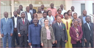 Côte d'Ivoire : Yamoussoukro, un atelier pour bâtir la future plateforme d'orientation numérique « Orientation éclairée »