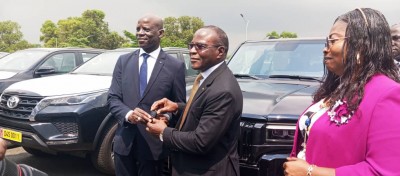 Côte d'Ivoire : L'Enseignement supérieur renforce la mobilité de ses cadres avec 27 véhicules neufs d'un coût de 900 millions de FCFA