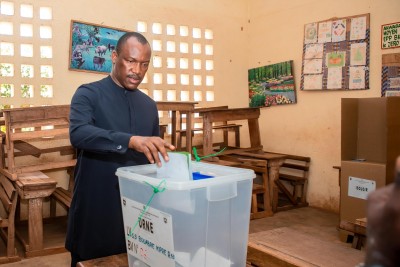 Côte d'Ivoire : Législatives 2025 à Daloa, après son vote, Mamadou Touré se félicite du bon déroulement du scrutin