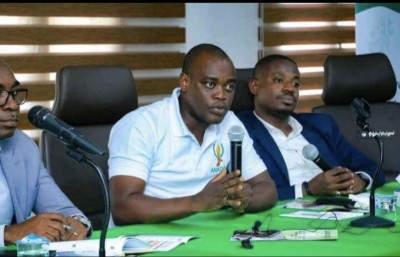 Côte d'Ivoire : Direction générale des impôts, un syndicat interpelle le chef de l'État sur la réforme et la transition générationnelle