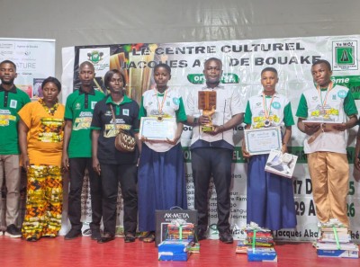 Côte d'Ivoire : « Les mots en Or », Drouho Ericka Yasmine sacrée championne à Bouaké