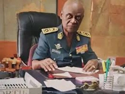 Cameroun : Décès du Général Mpay, le cauchemar des bandits s'en va, mais les 9 de Bepanda restent sans justice