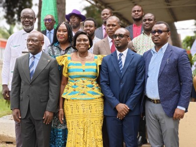 Côte d'Ivoire : Organisation des Elections, Simone Gbagbo et ses alliés proposent la création d'un Haut Conseil Electoral (HCE) composé de 11 membres, explications