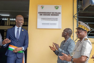 Côte d'Ivoire : Les Commissariats de Fresco et Grand-Bereby inaugurés pour renforcer le maillage sécuritaire, le message du Ministre Vagondo aux Policiers