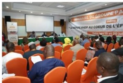Côte d'Ivoire : Députés RHDP, le président Adama Koné rappelle l'importance de la cohésion et de la discipline au sein du groupe parlementaire