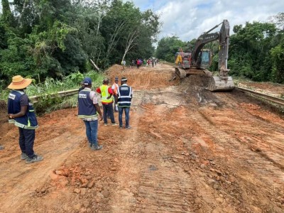 Côte d'Ivoire : Infrastructures routières, le Gouvernement intervient en urgence pour rétablir la circulation sur l'axe Alépé–Aboisso