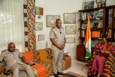 Côte d'Ivoire : Jacqueville, le corps préfectoral sollicite les bénédictions de la Grande Chancelière Honoraire Henriette Diabaté
